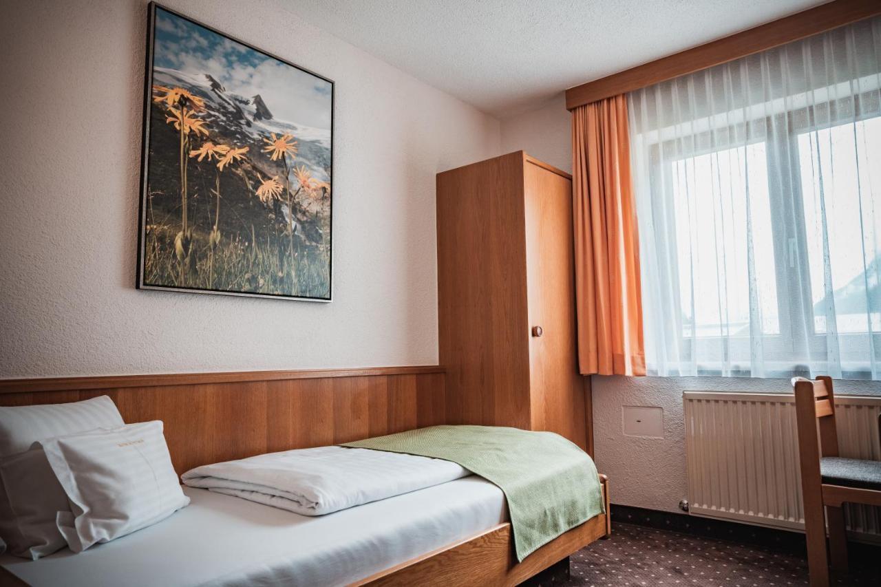 Garni Romantika Hotel St. Leonhard im Pitztal